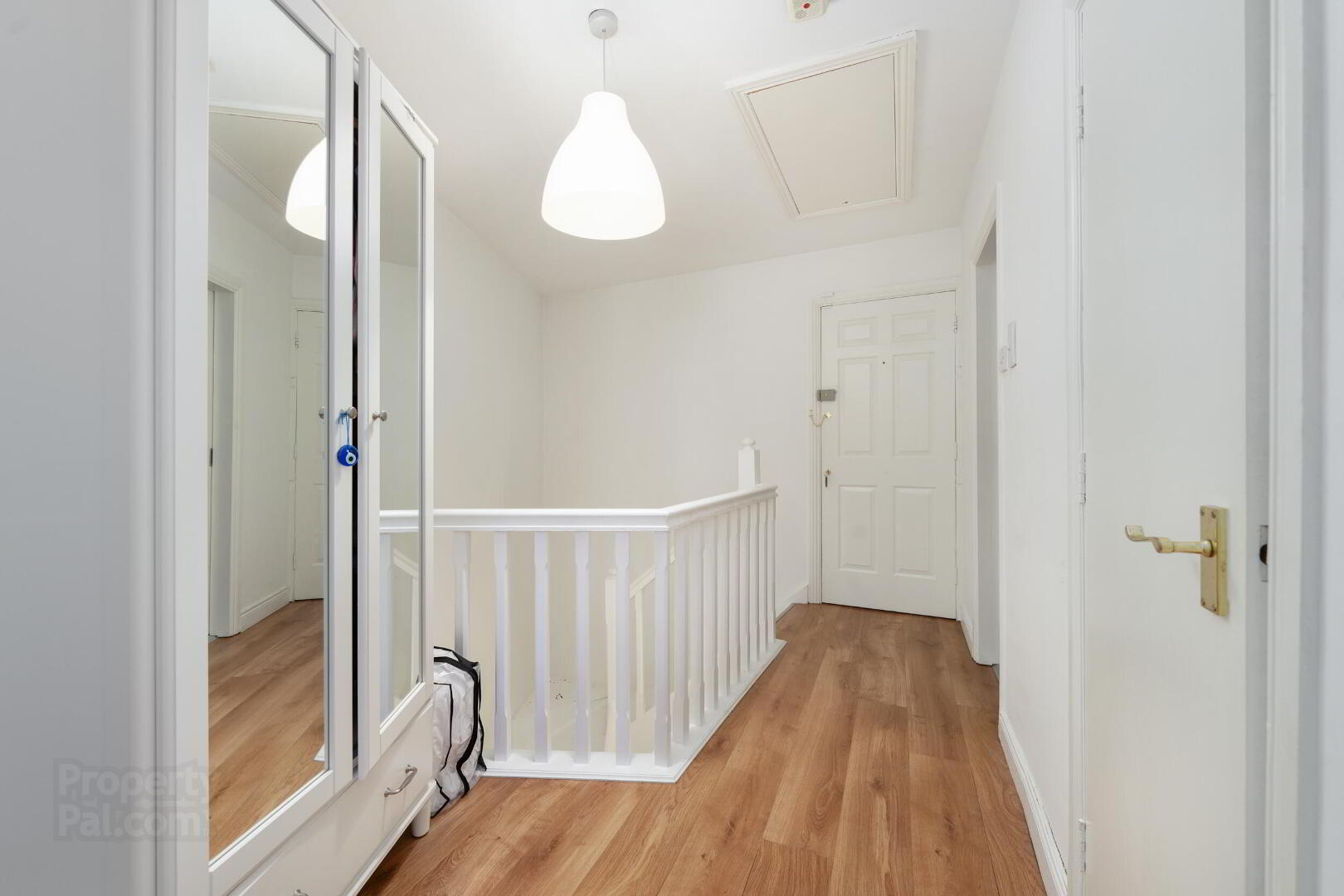 97 Newmarket Square 19 of 25