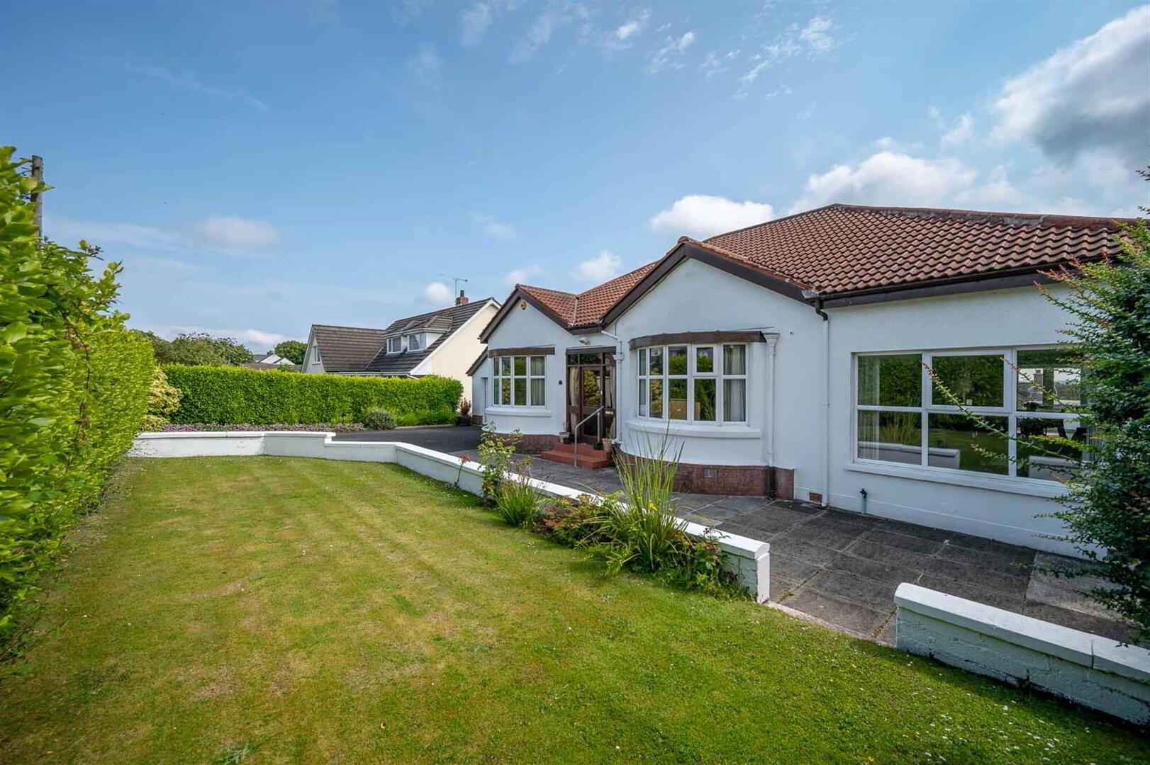 property description image