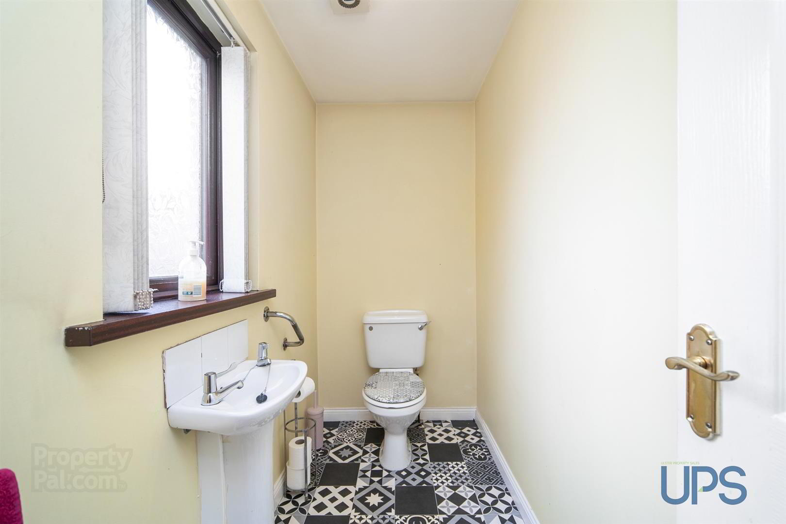 44 Rockville Street 22 of 22