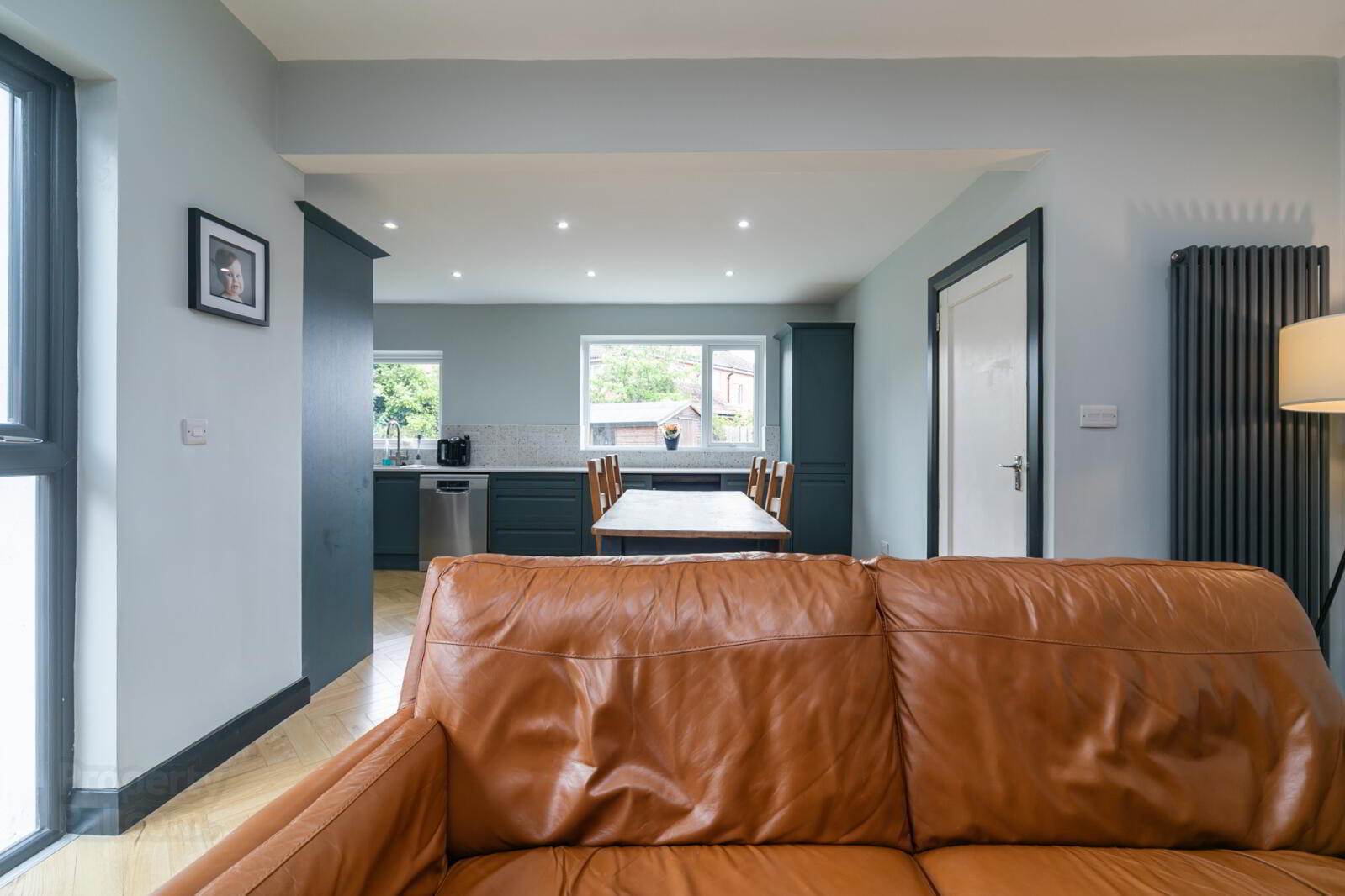 12 Coolmoyne Park 17 of 38
