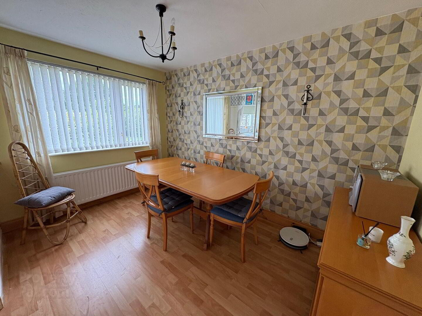 1 Lansdown Park 16 of 43