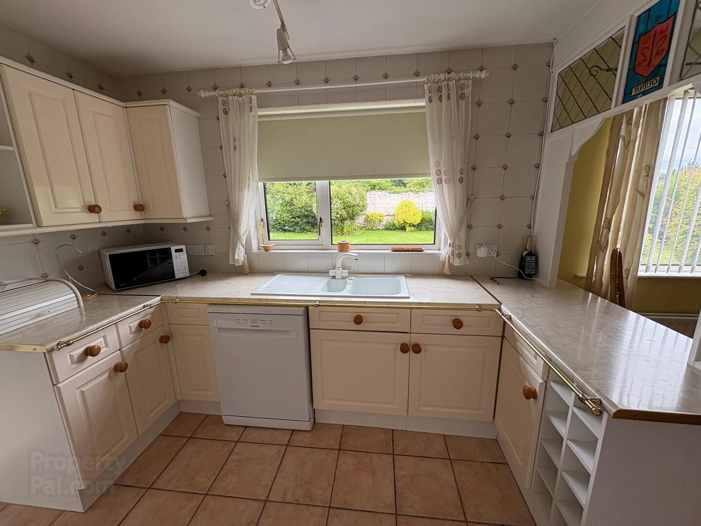 1 Lansdown Park 12 of 43