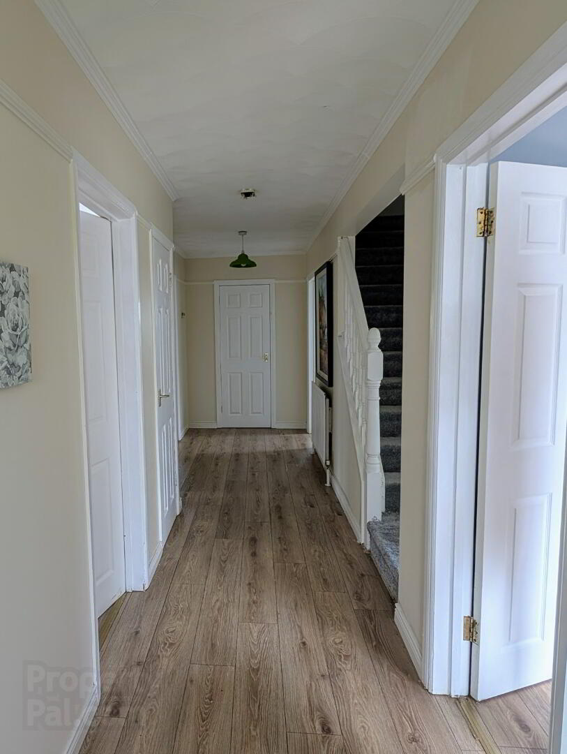 39 Wheatfield Avenue 3 of 27