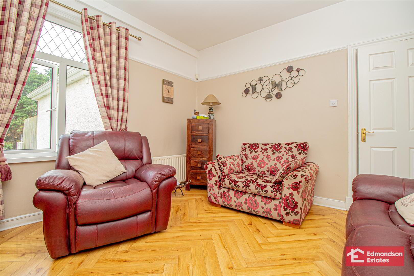 43 Cushendall Road 11 of 44