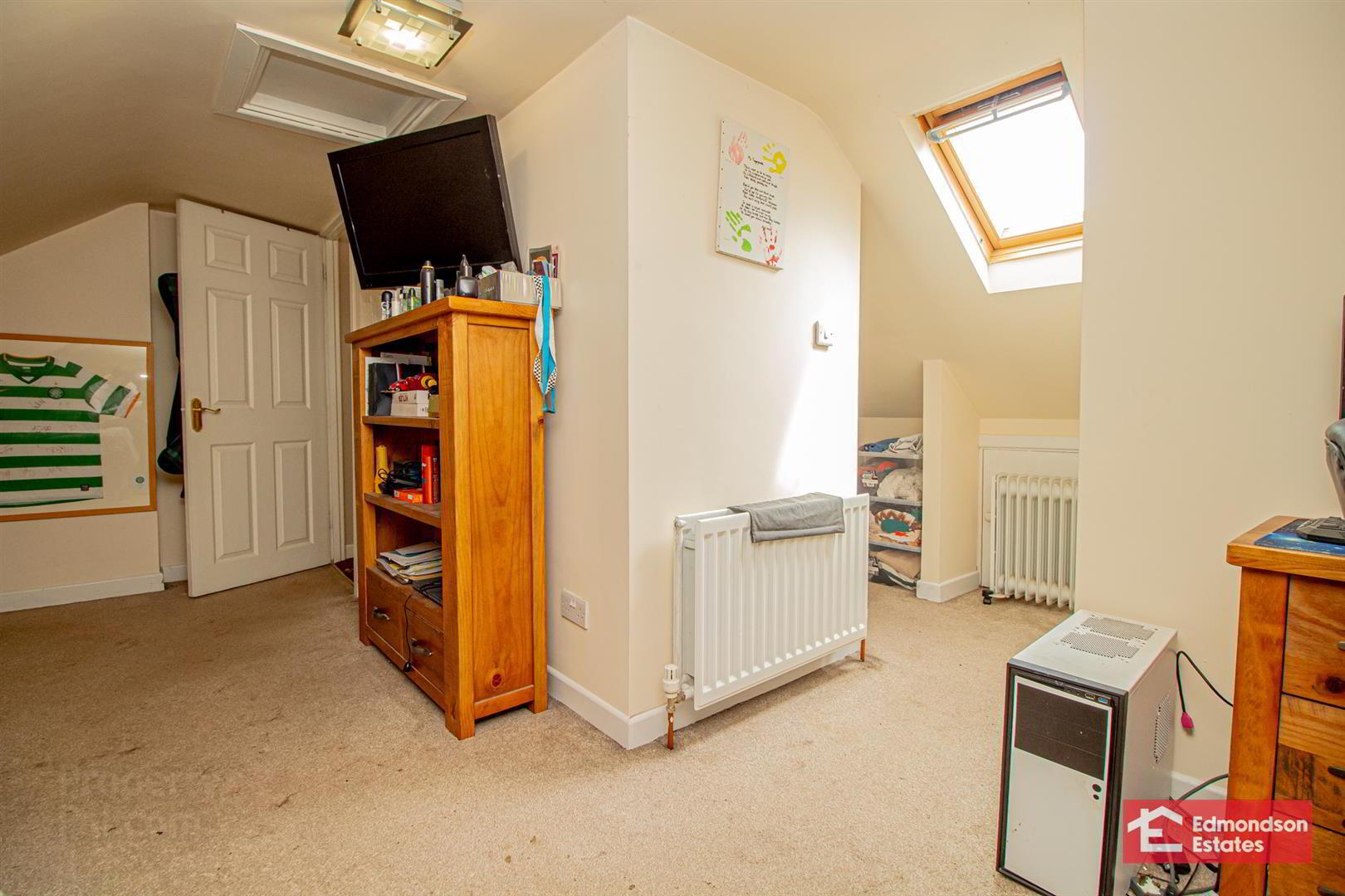 43 Cushendall Road 33 of 44