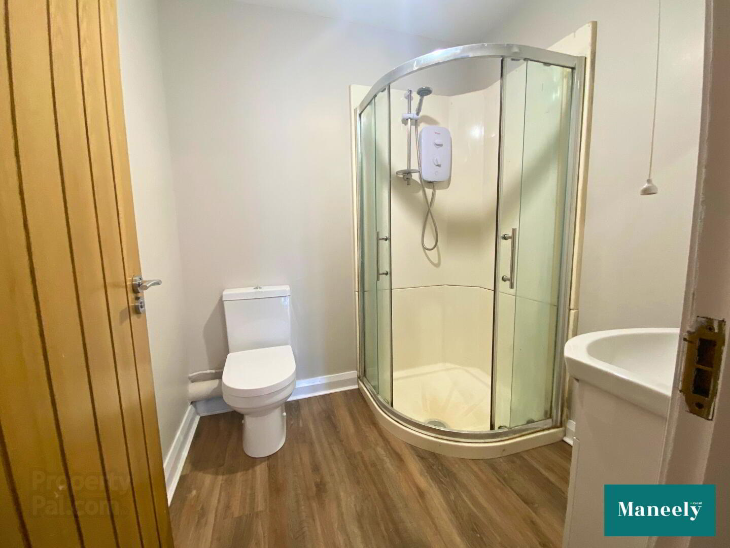 158d Moore Street 9 of 12