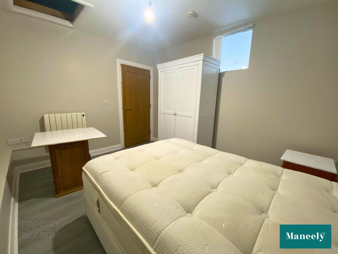 158d Moore Street 12 of 12