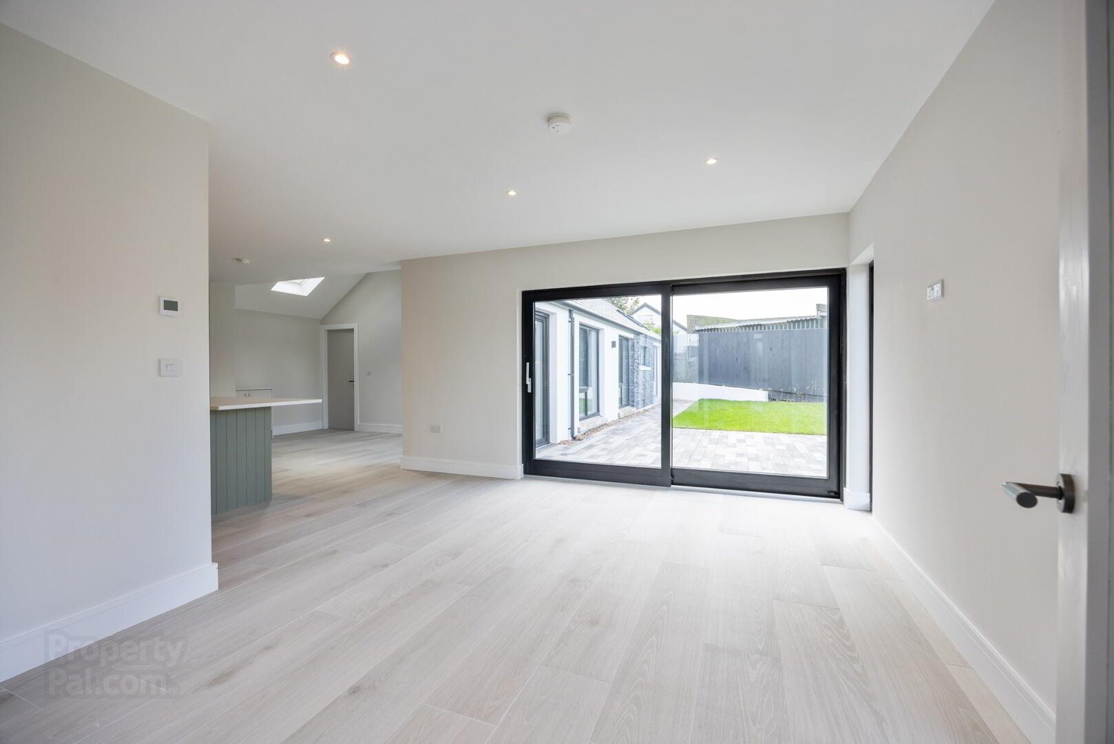 71a Whinney Hill 5 of 39