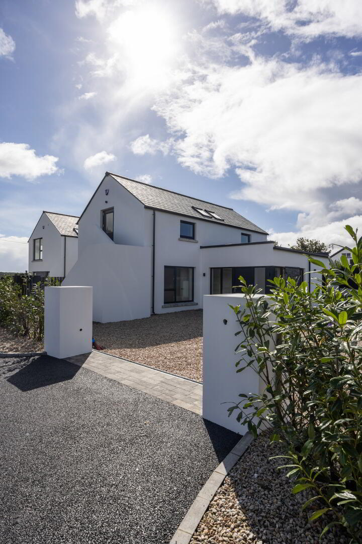 property description image