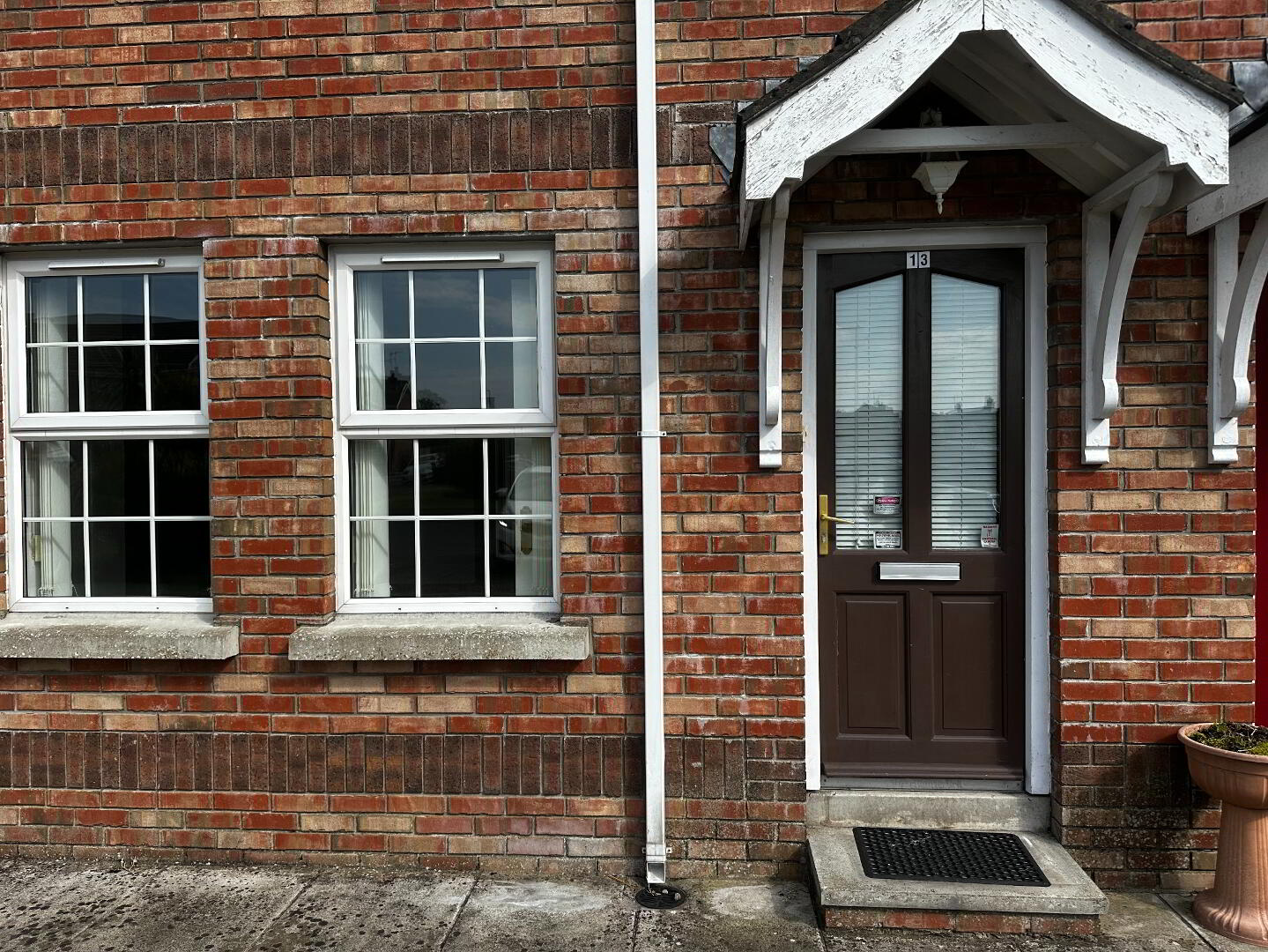 property description image