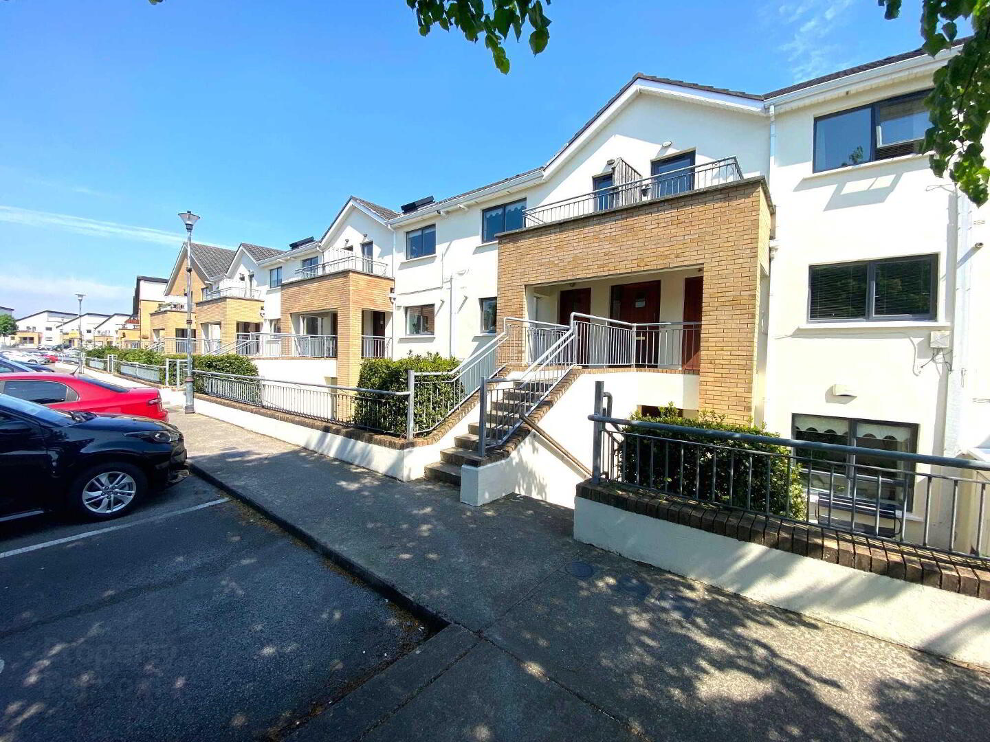 property description image