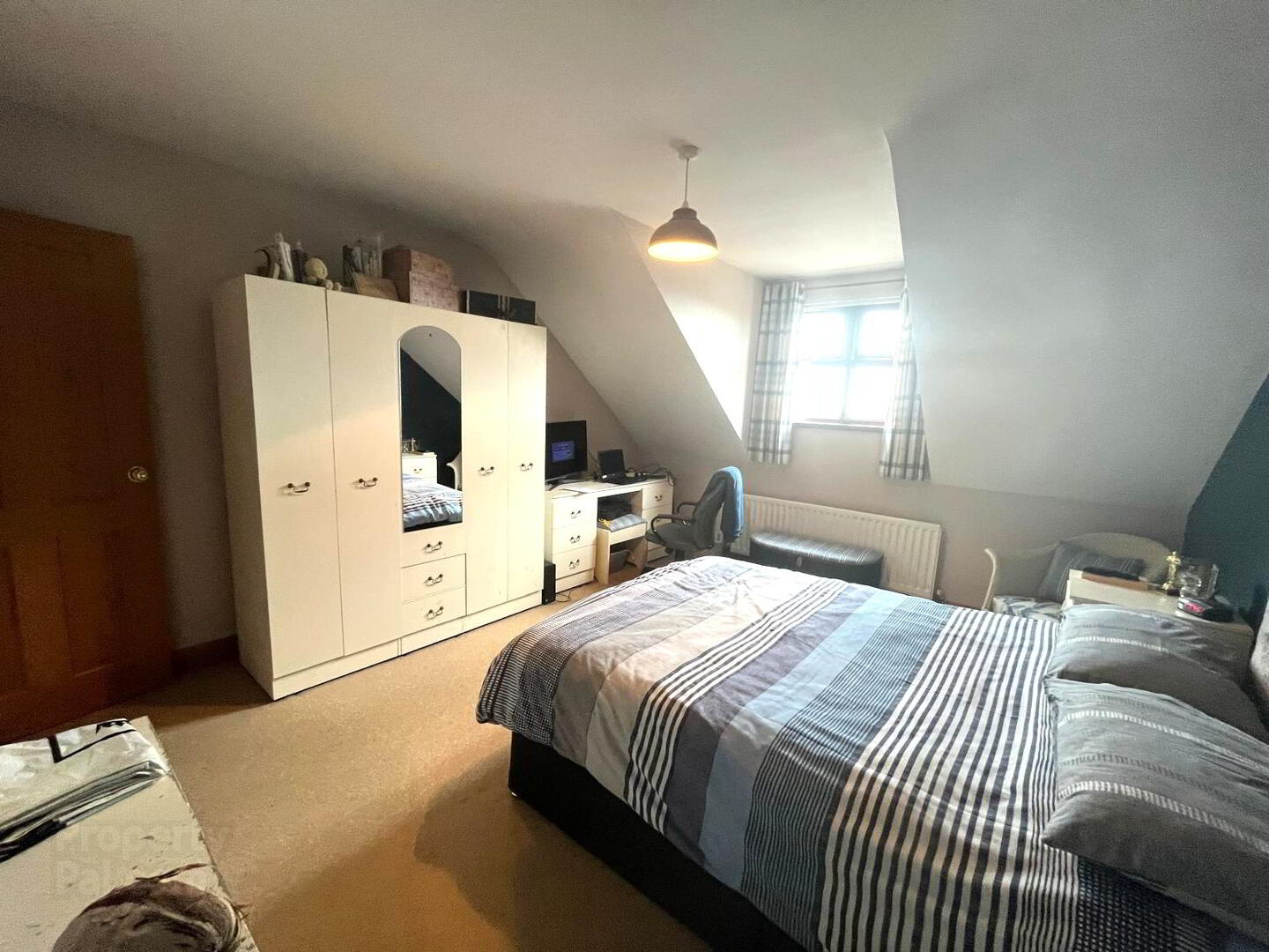 43 Sandringham Court 21 of 24