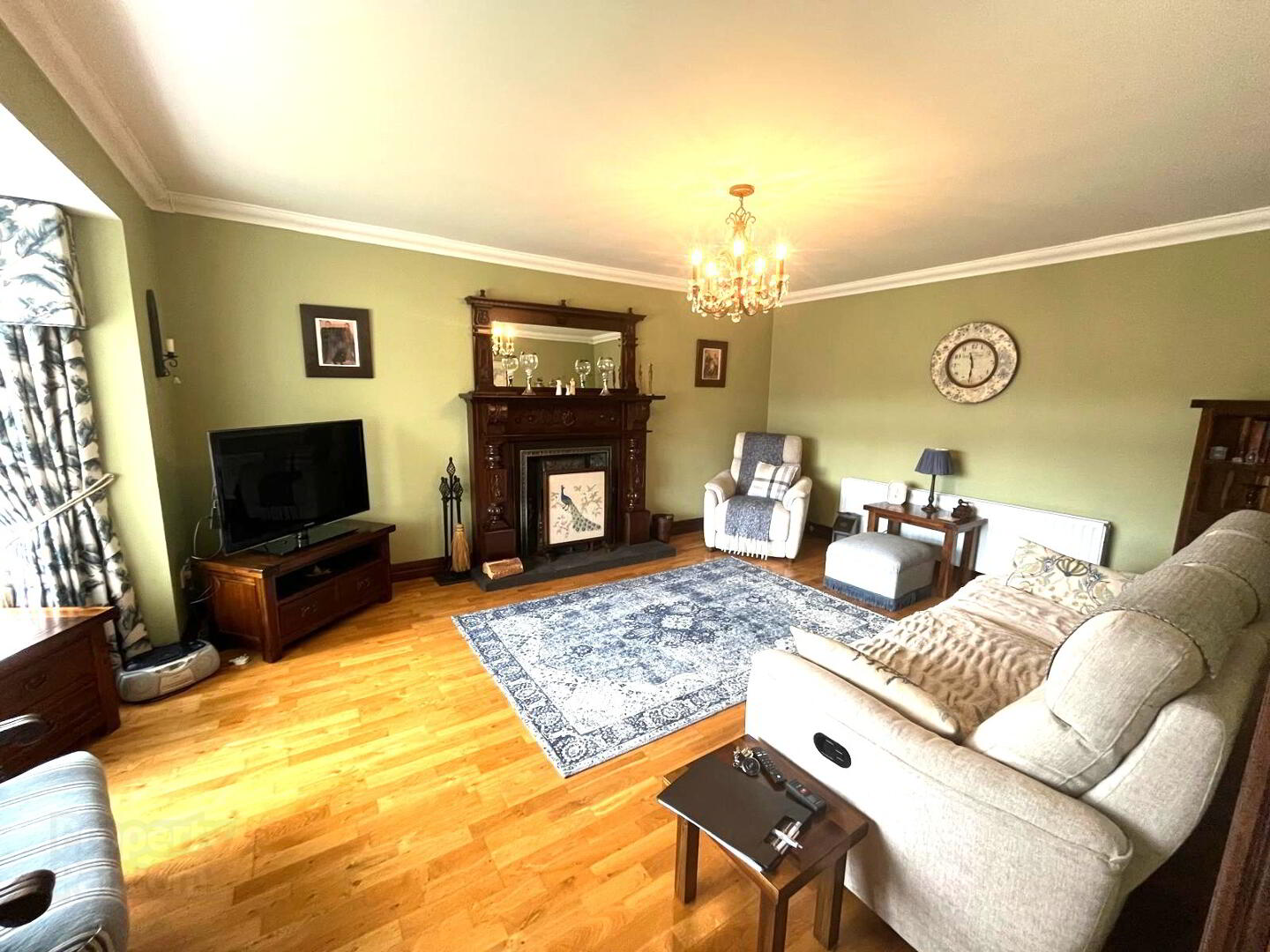43 Sandringham Court 4 of 24