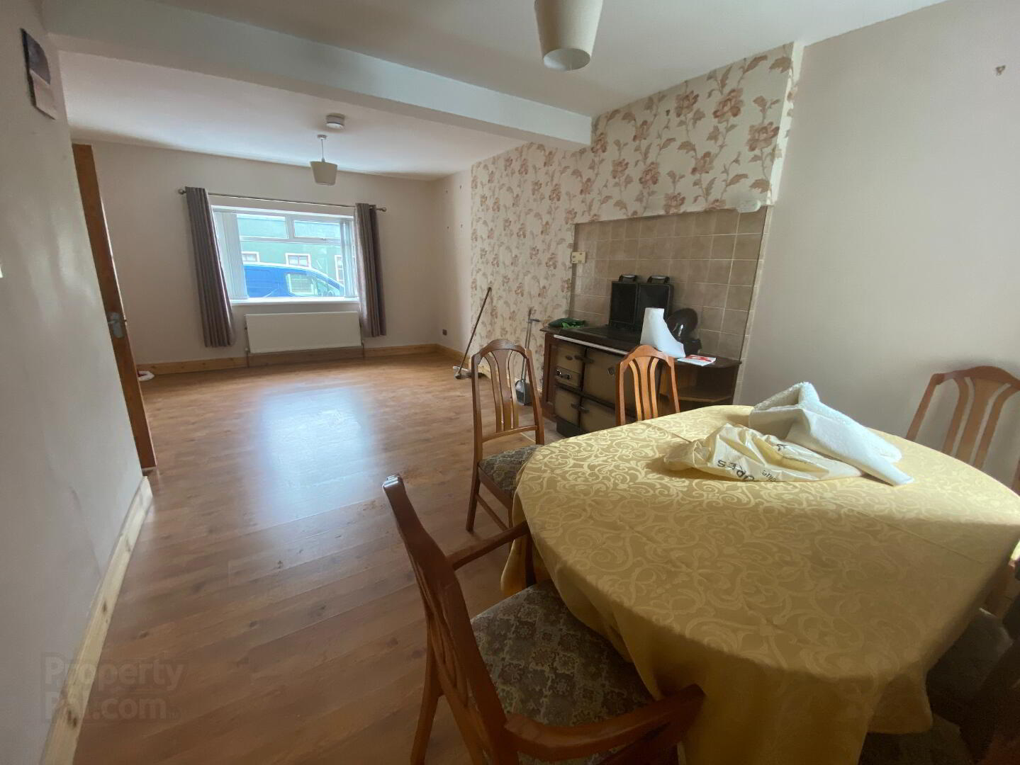 property description image