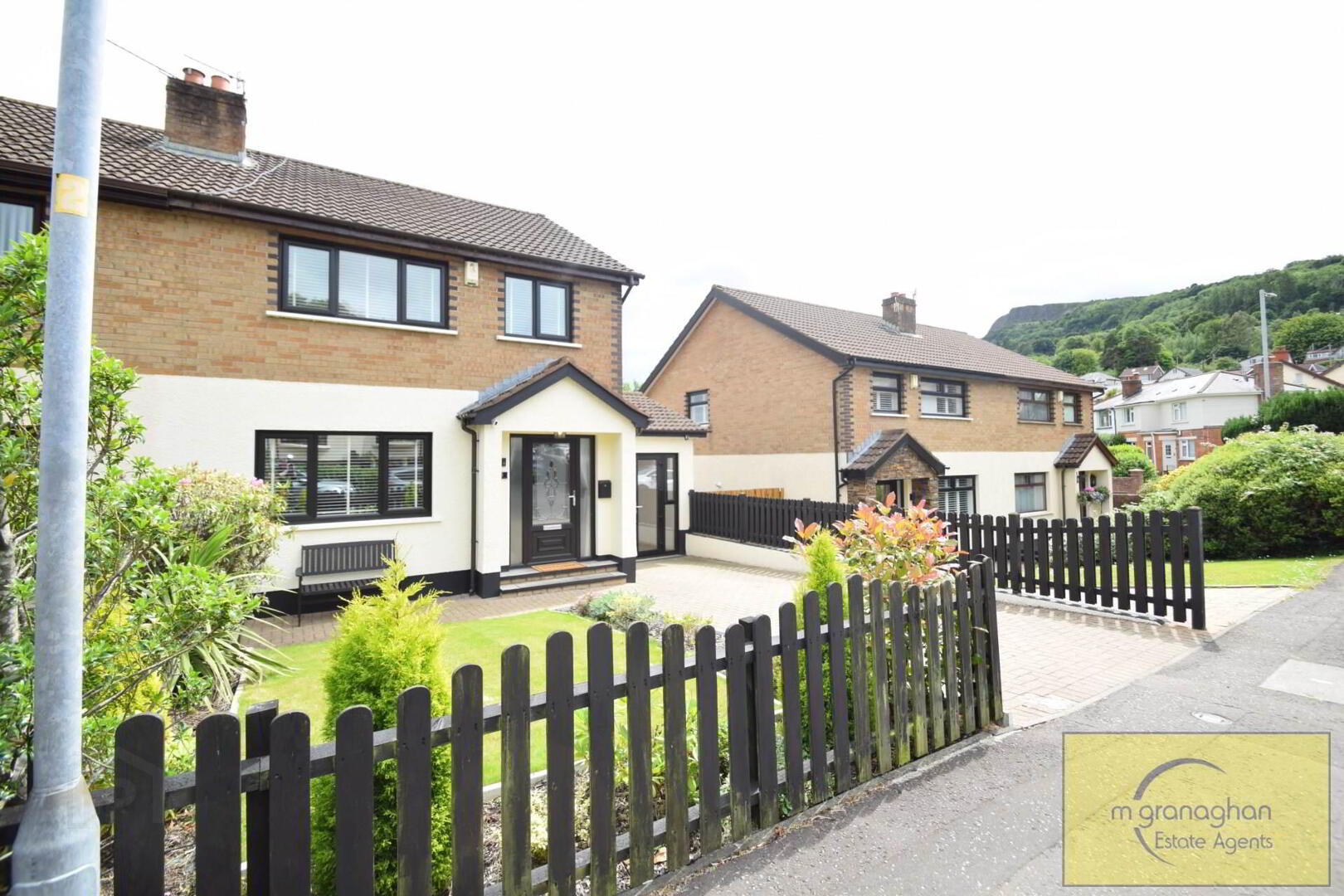 5 Whitewell Mews 2 of 28