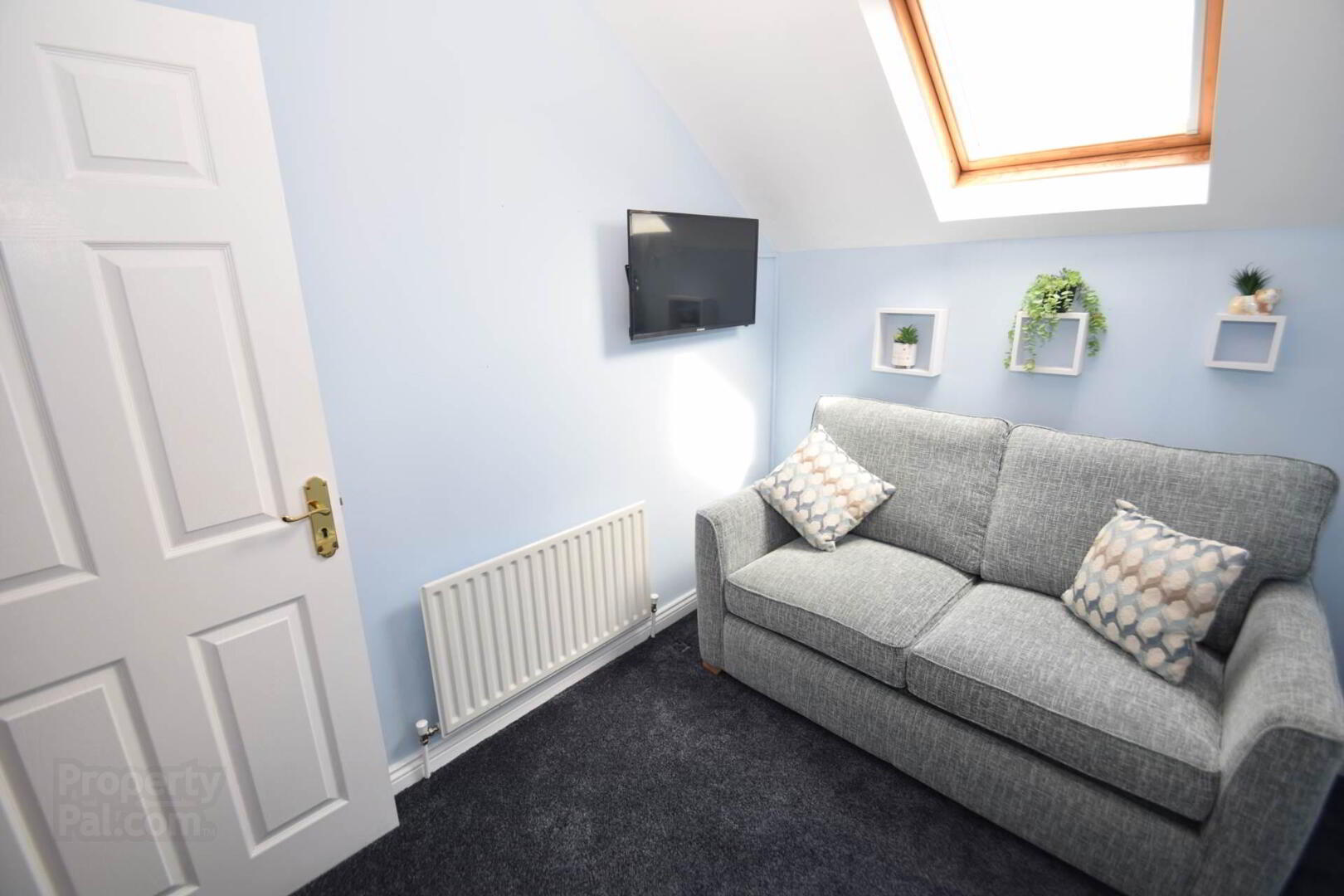 1b Fruithill Park 31 of 37