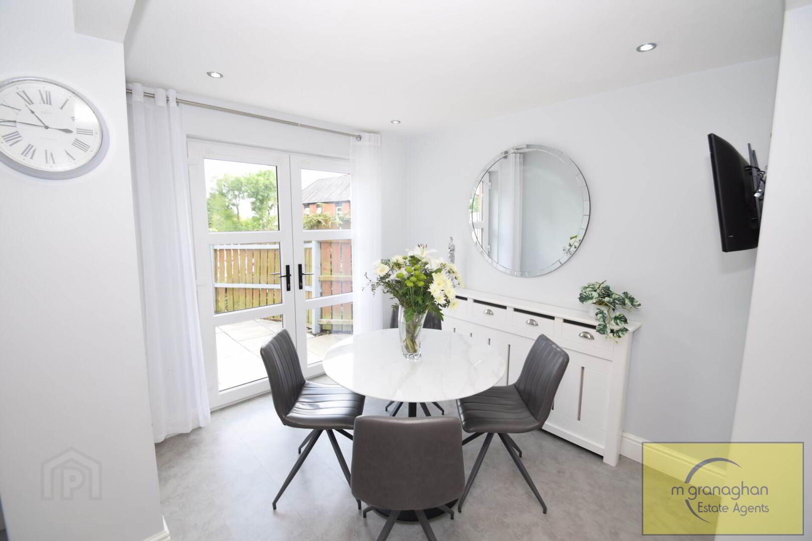 1b Fruithill Park 10 of 43