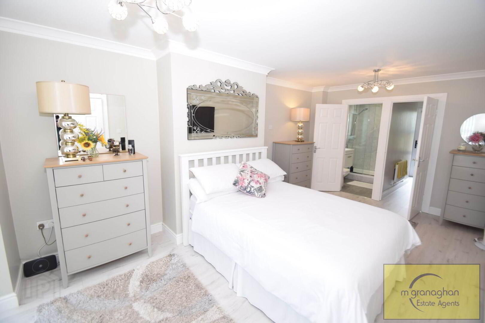 1b Fruithill Park 13 of 43