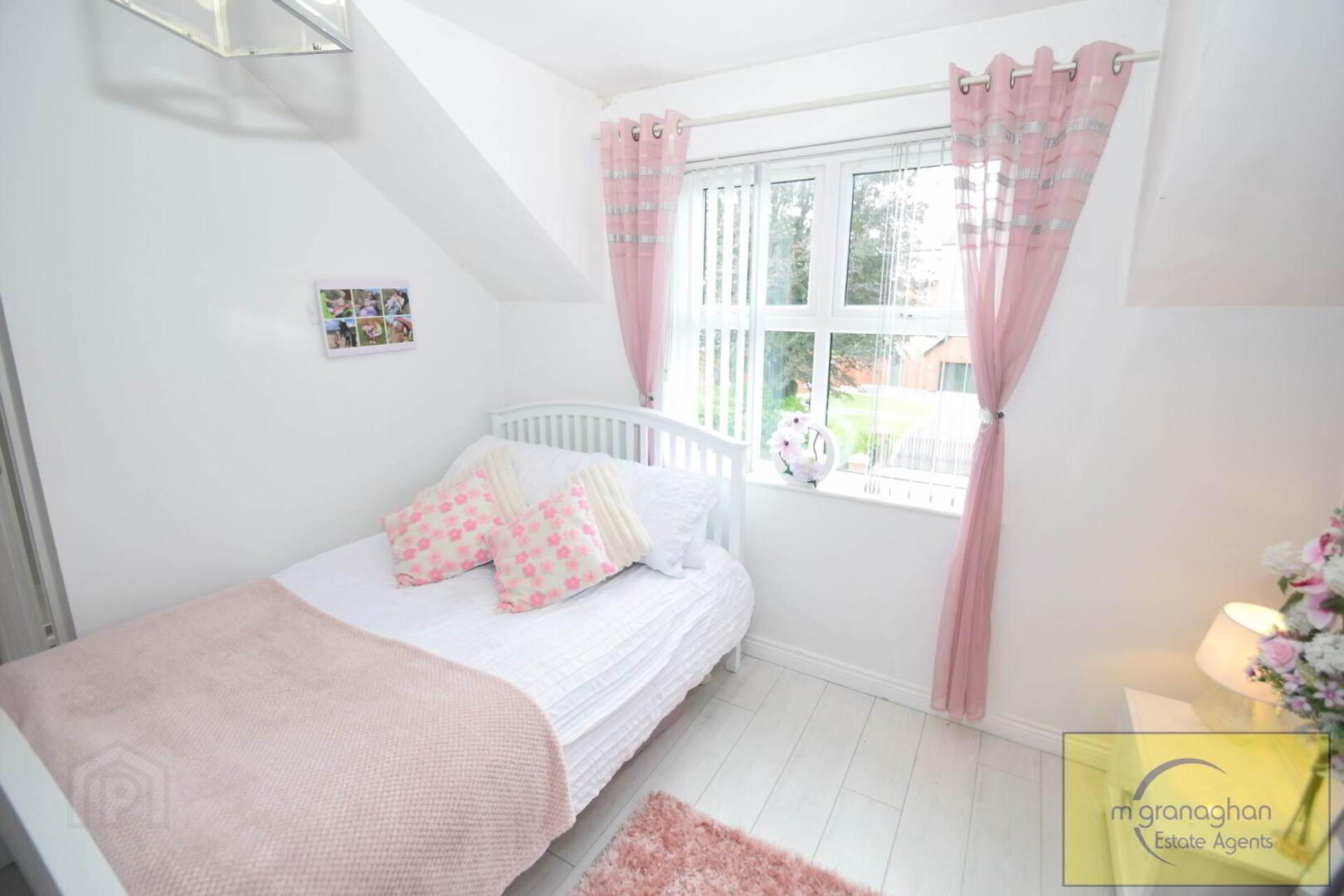 1b Fruithill Park 24 of 43