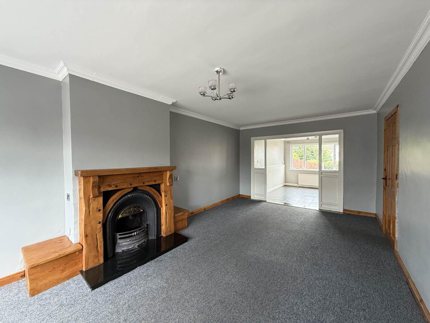 32 Desart Lane Gardens 3 of 16