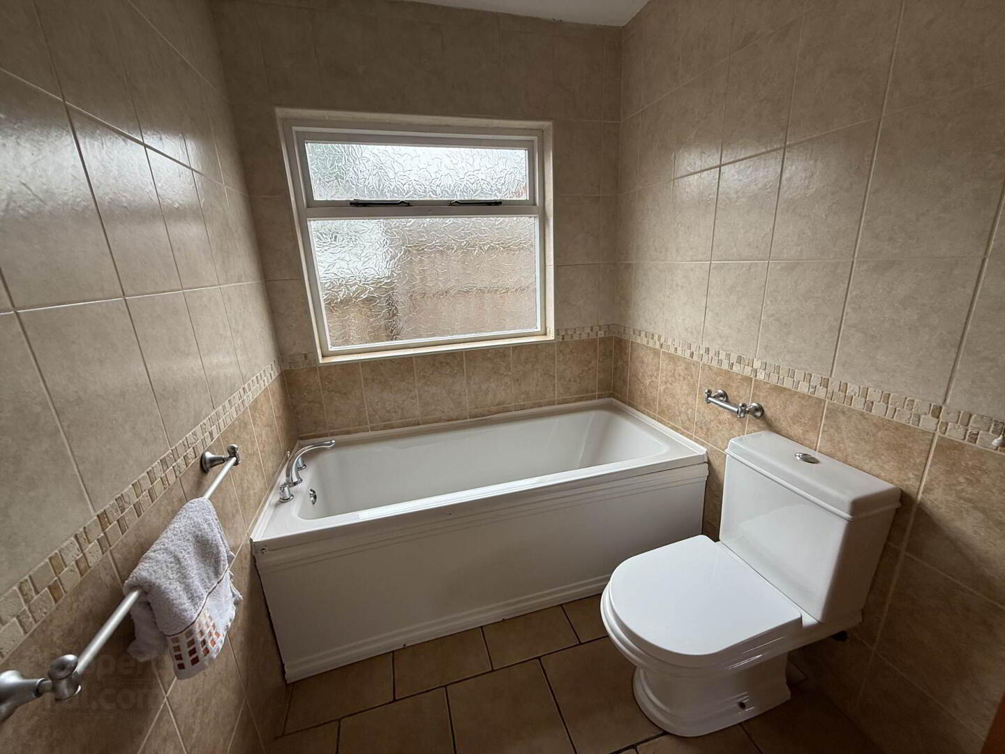32 Desart Lane Gardens 8 of 16