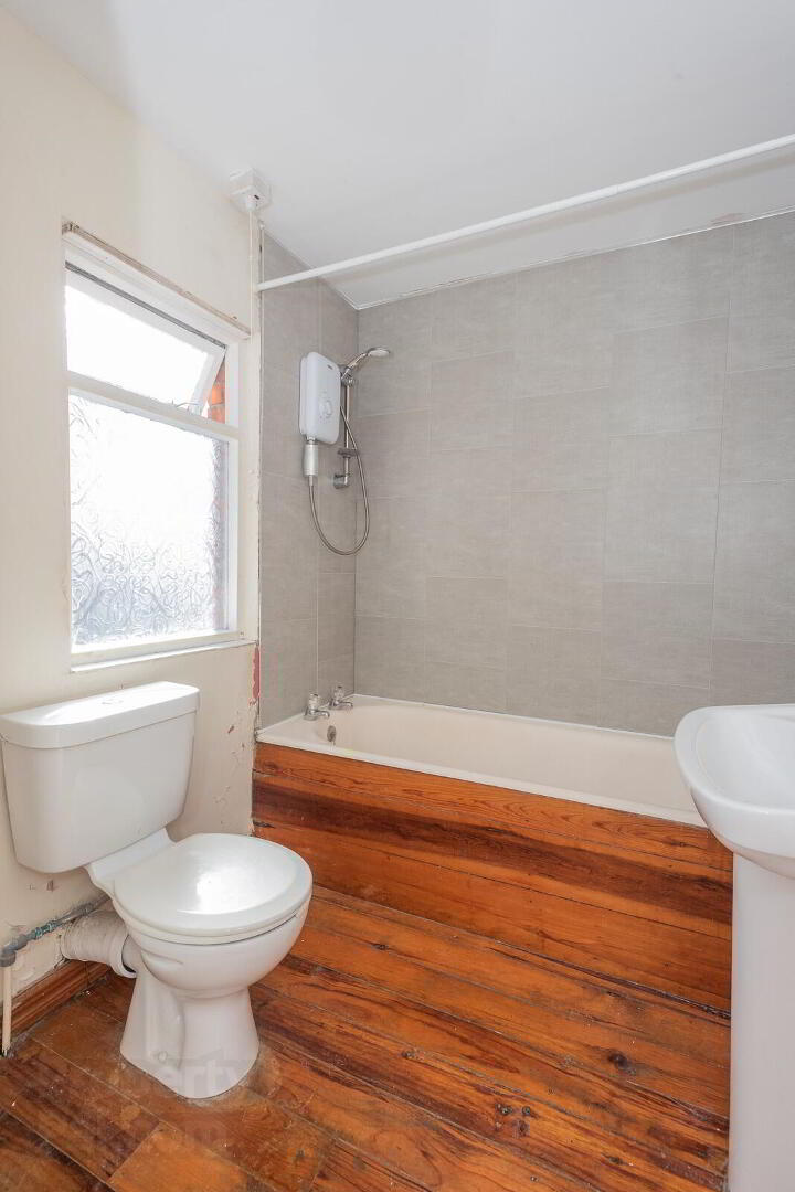 35 Pretoria Street 7 of 11