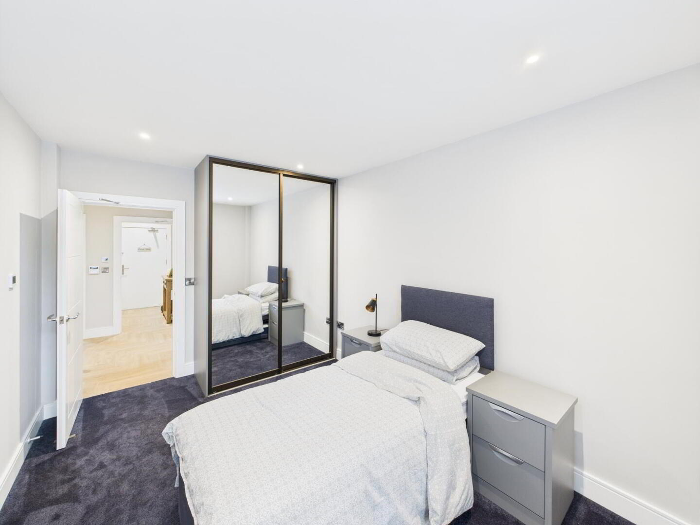 Apt 6, One Lacefield 12 of 13