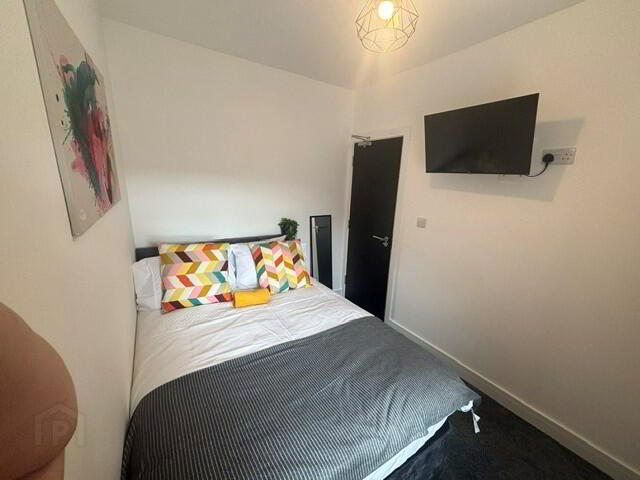 50 Parkmount Street 2 of 17