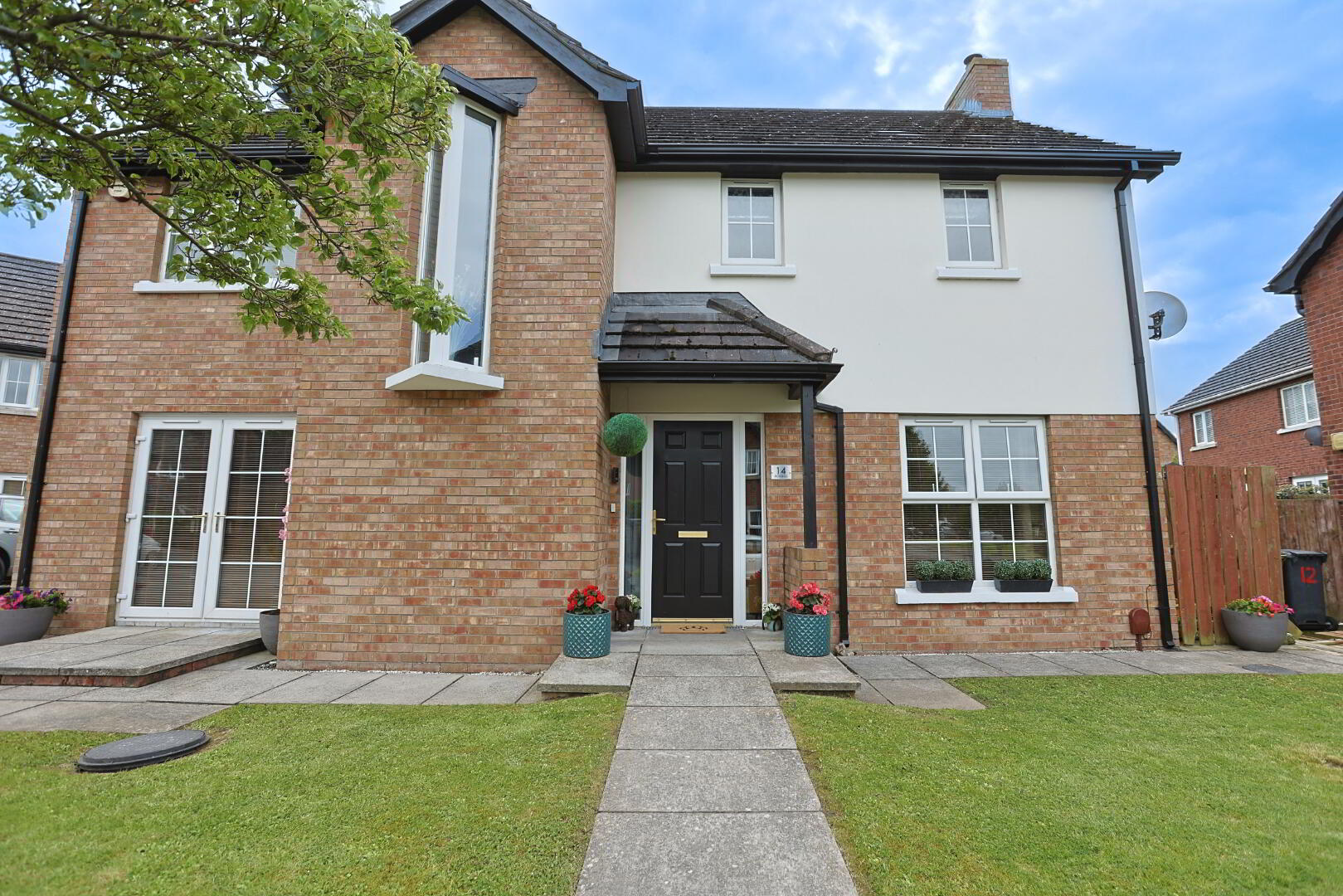 14 Roes Hill 3 of 68