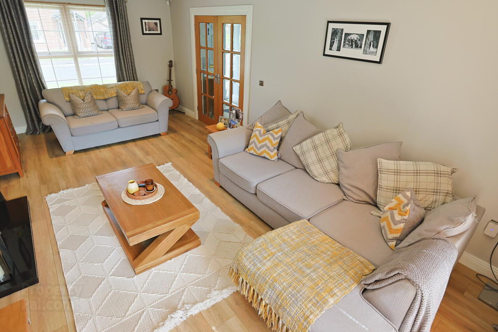 14 Roes Hill 13 of 68