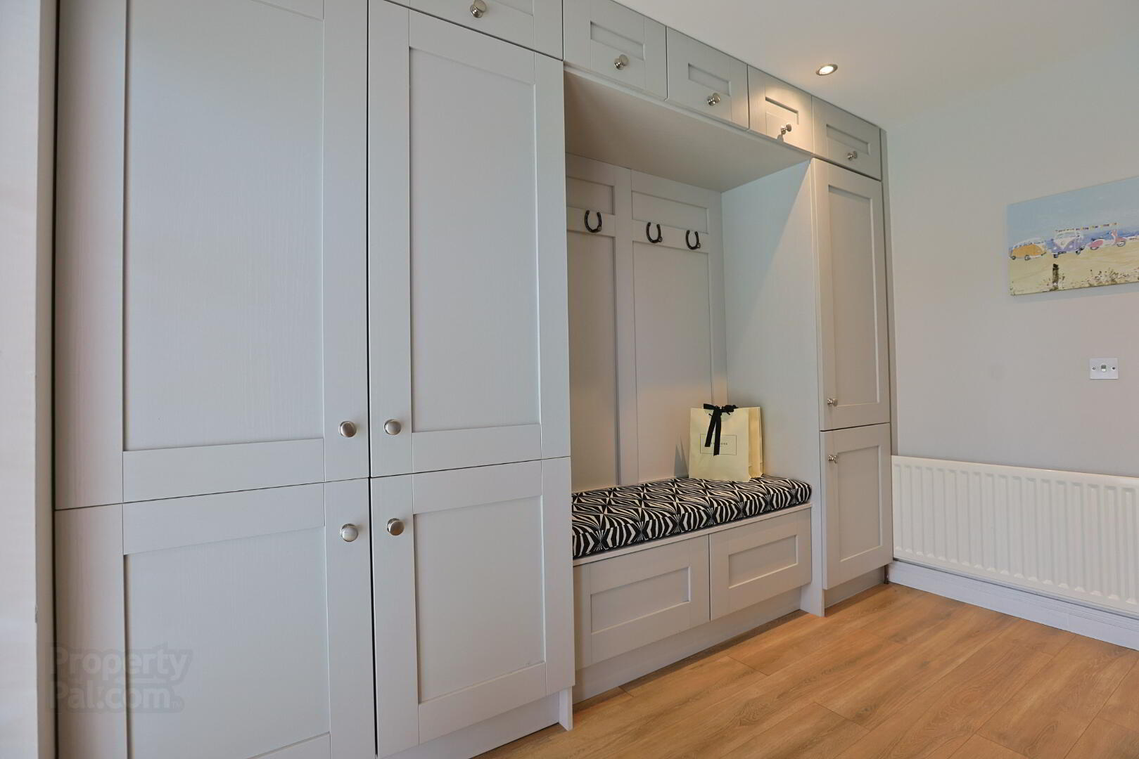 14 Roes Hill 19 of 68