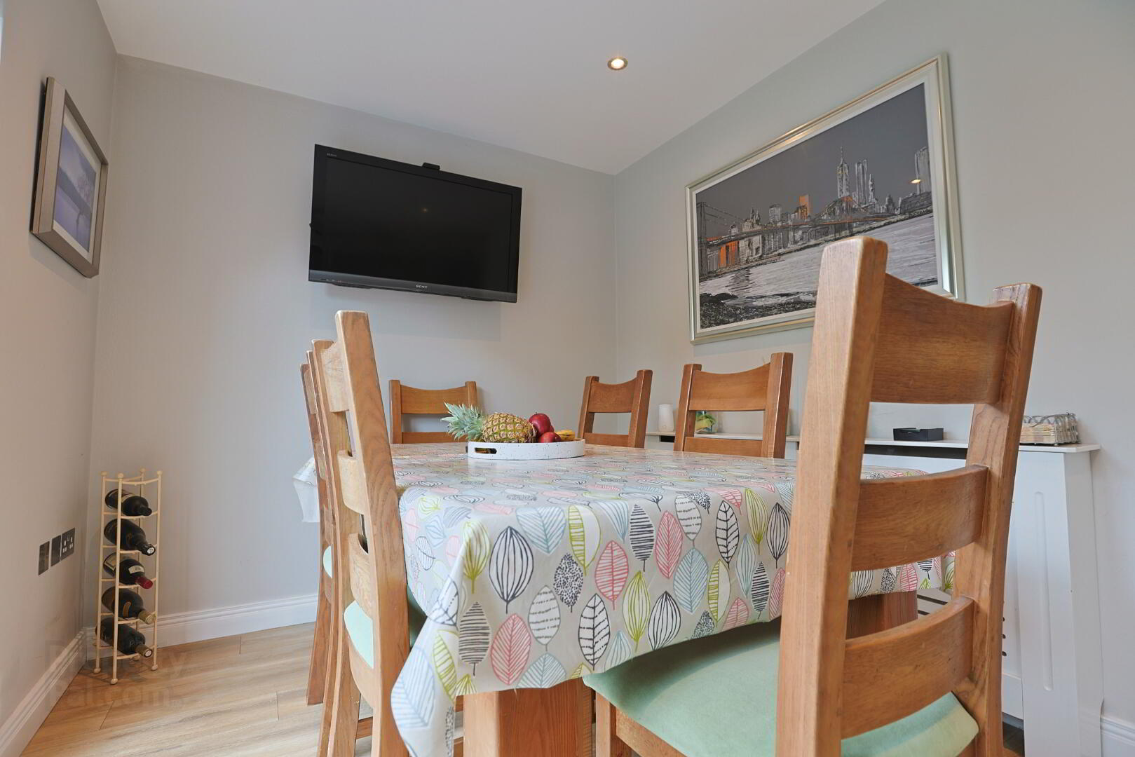 14 Roes Hill 26 of 68