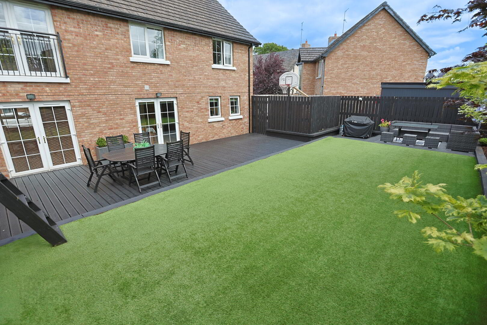 14 Roes Hill 65 of 68