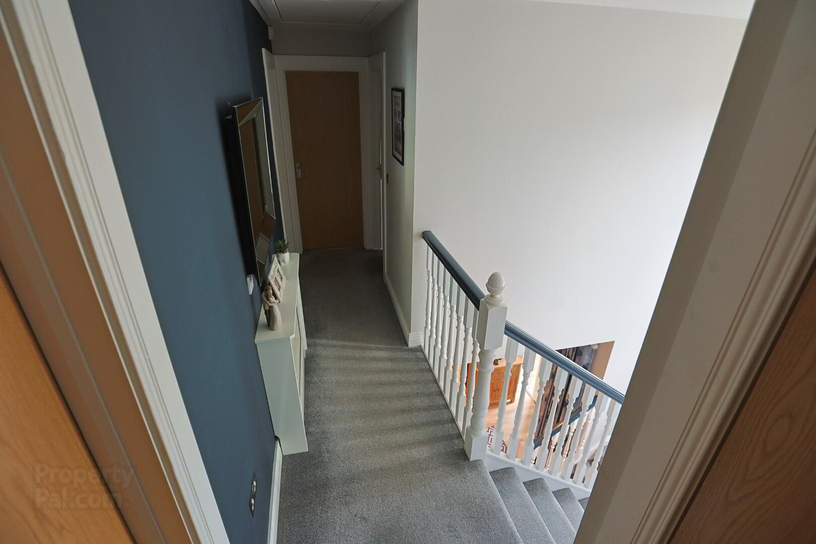 14 Roes Hill 31 of 68