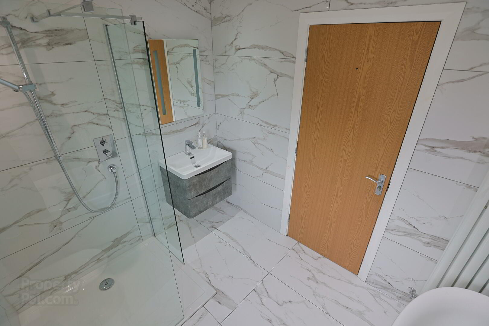 14 Roes Hill 60 of 68
