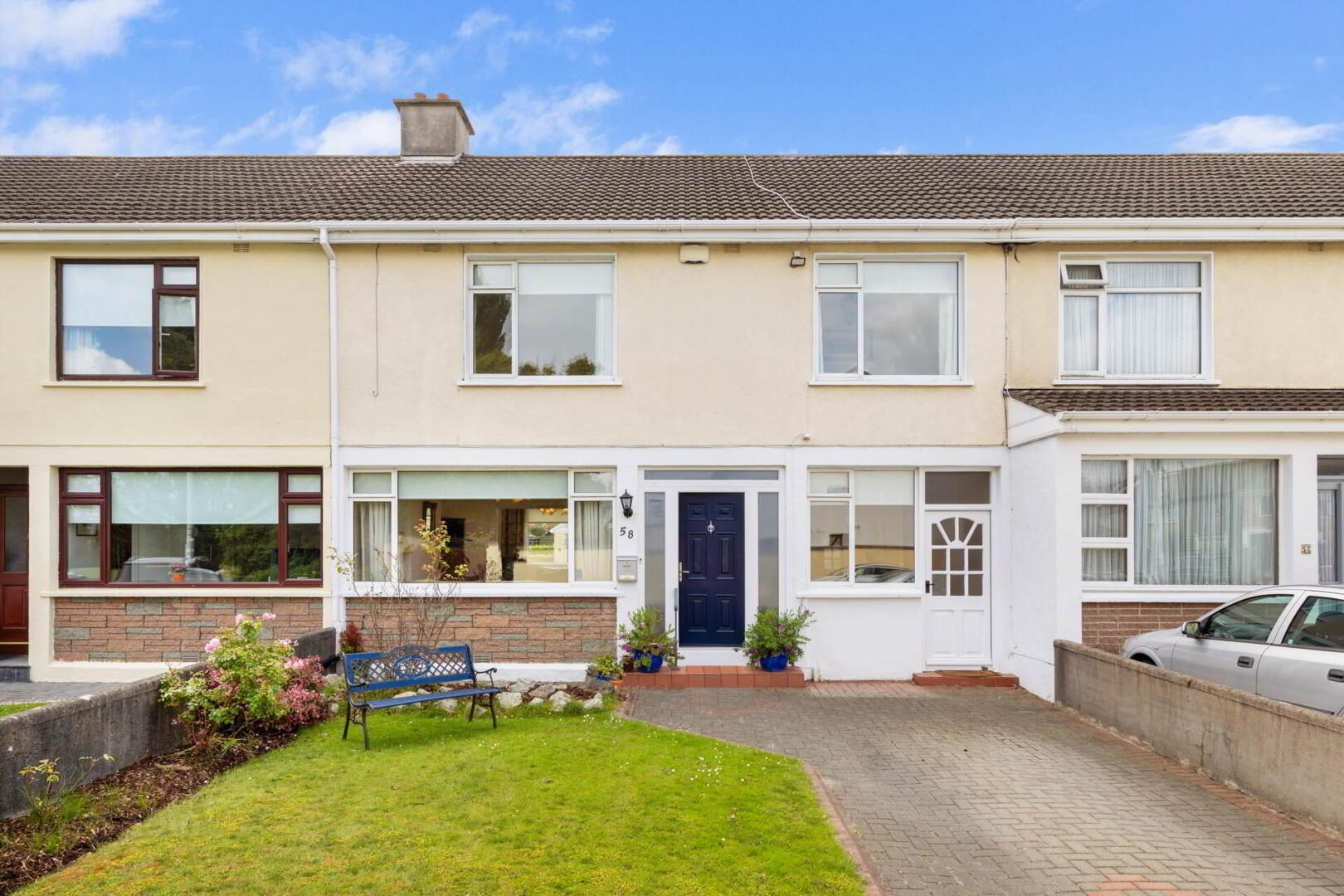 58 Meadow Vale 1 of 25