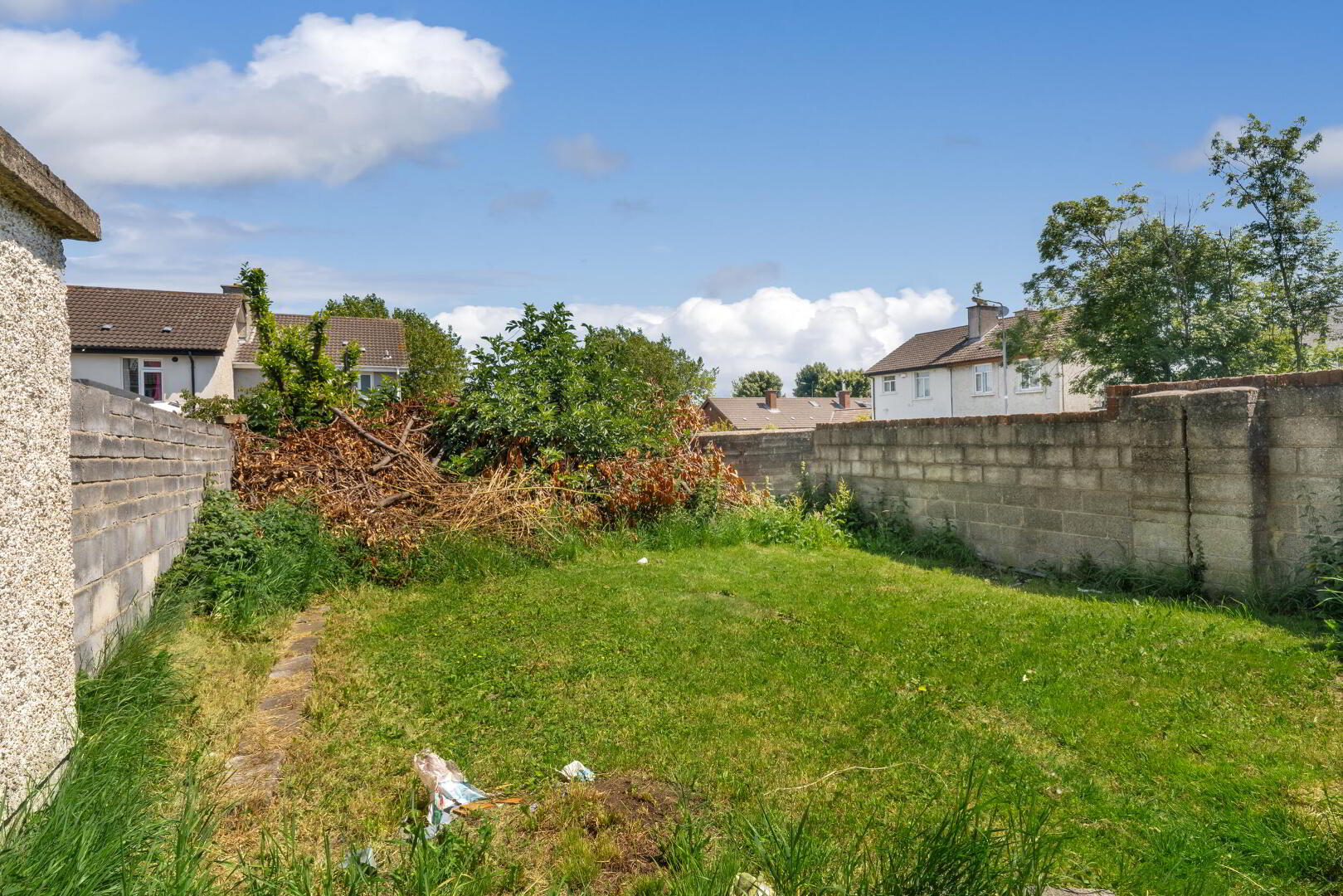 37 Oldchurch Crescent 21 of 24