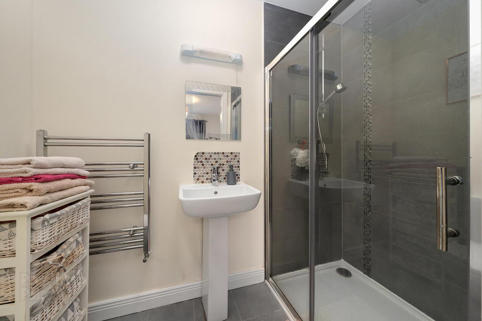 41 Broadfield Drive 14 of 32