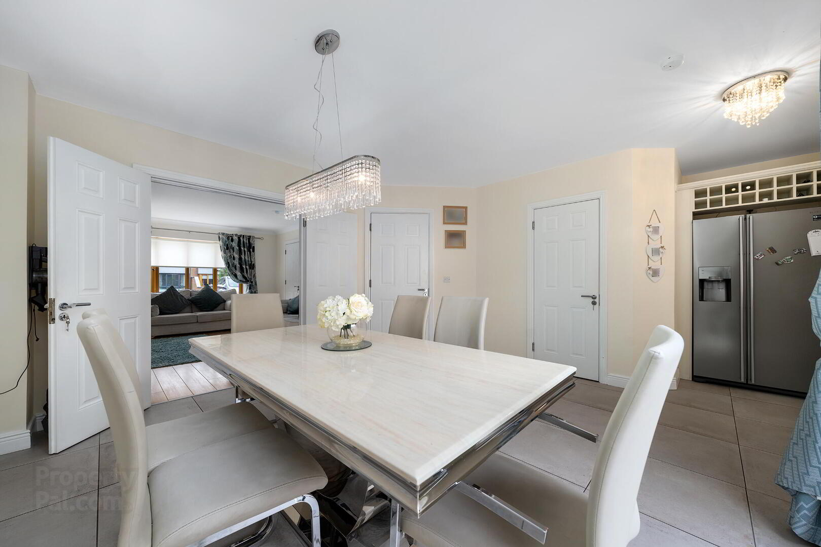 41 Broadfield Drive 8 of 32