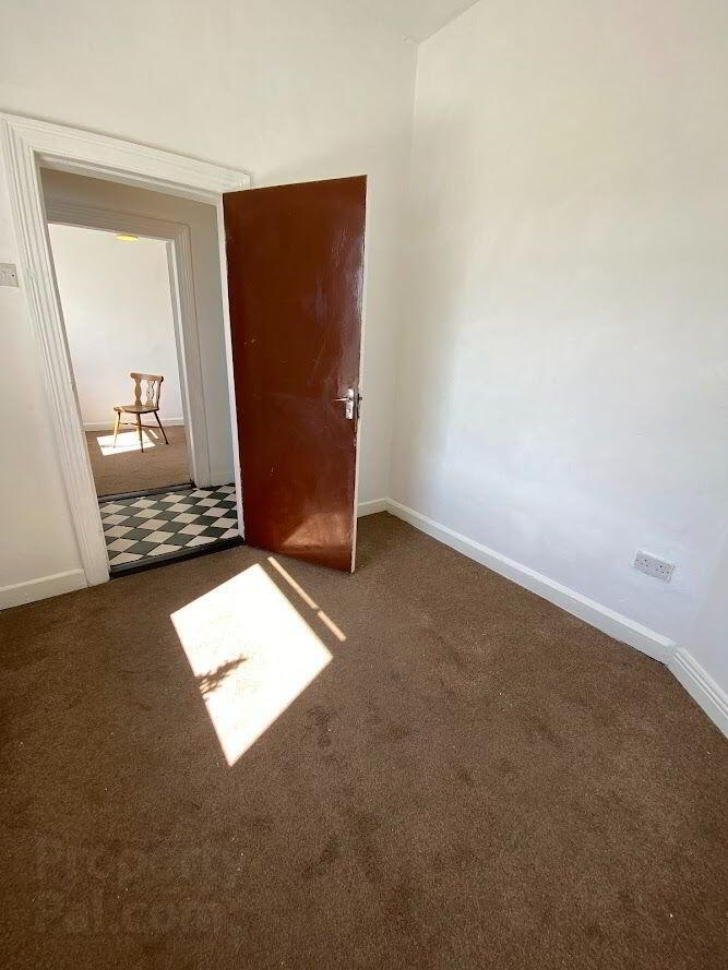 3 Saint Flannan's Terrace 9 of 17