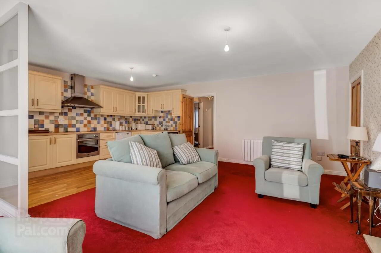 3 Fortune Court 9 of 19