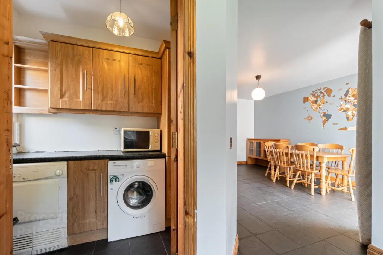 47 Elm Park 10 of 23