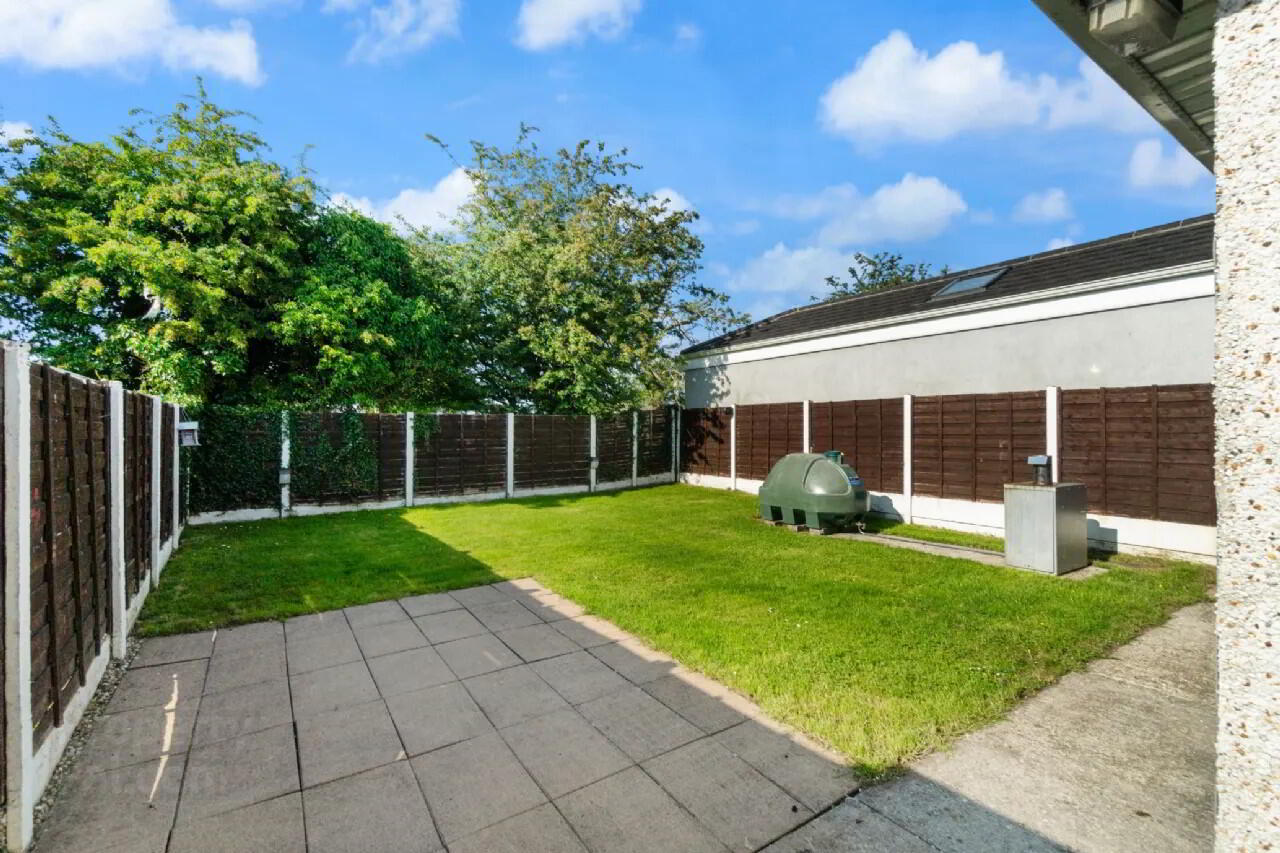 47 Elm Park 23 of 23