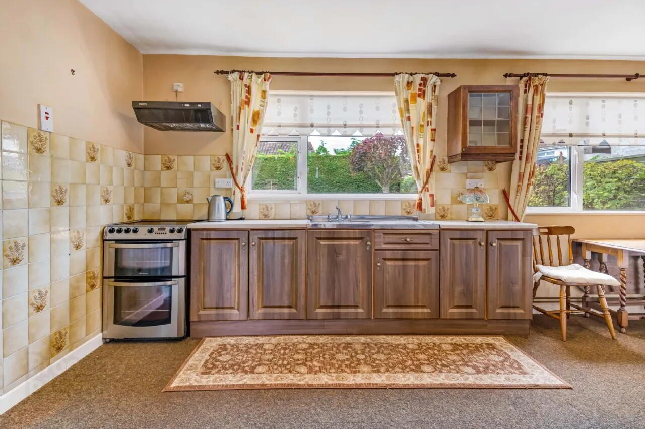 128 Boyne View 6 of 15