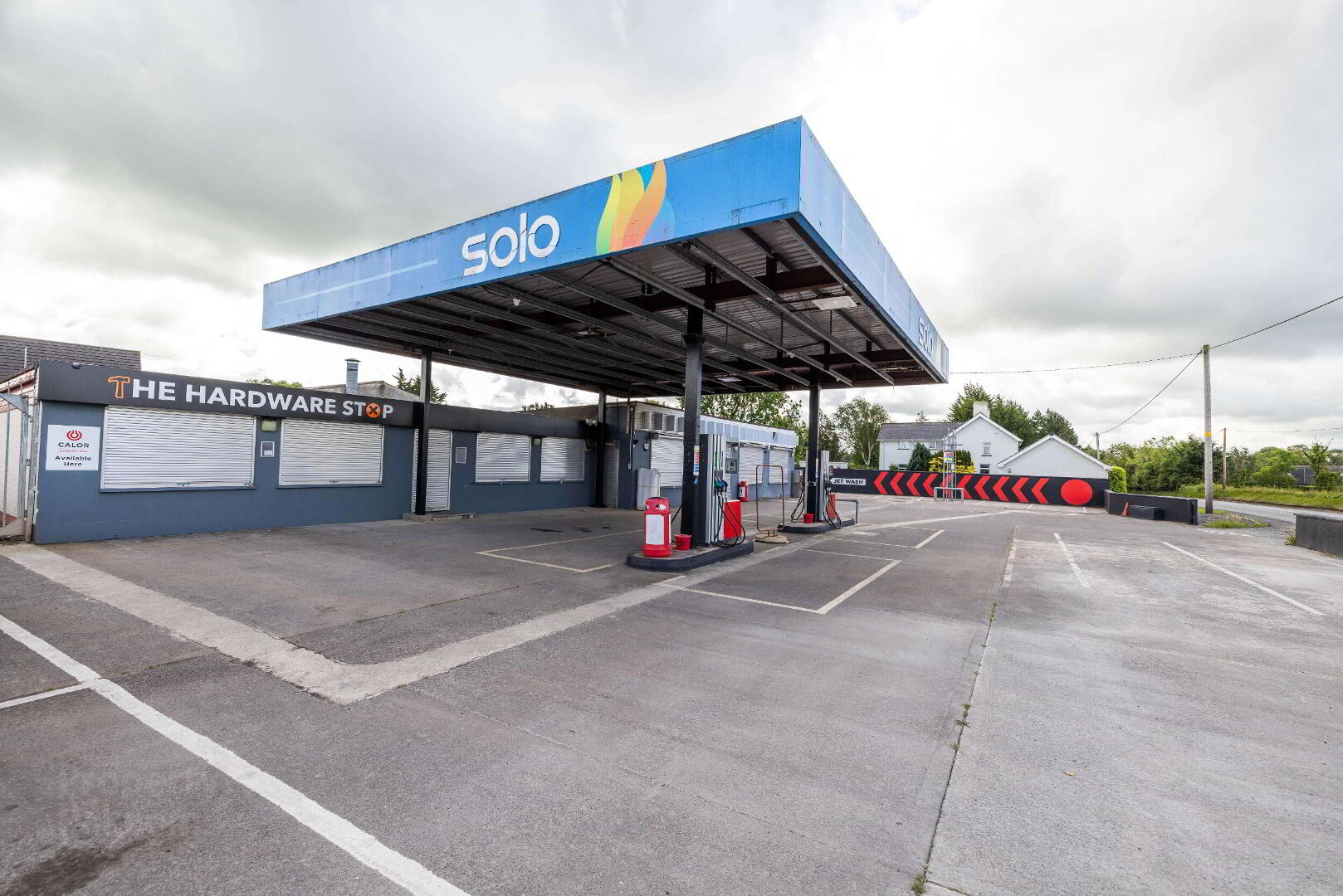 2 MIDWAY FILLING STATION AND RETAIL UNITS ( No.), 93/97 Tullyraine Road 5 of 10