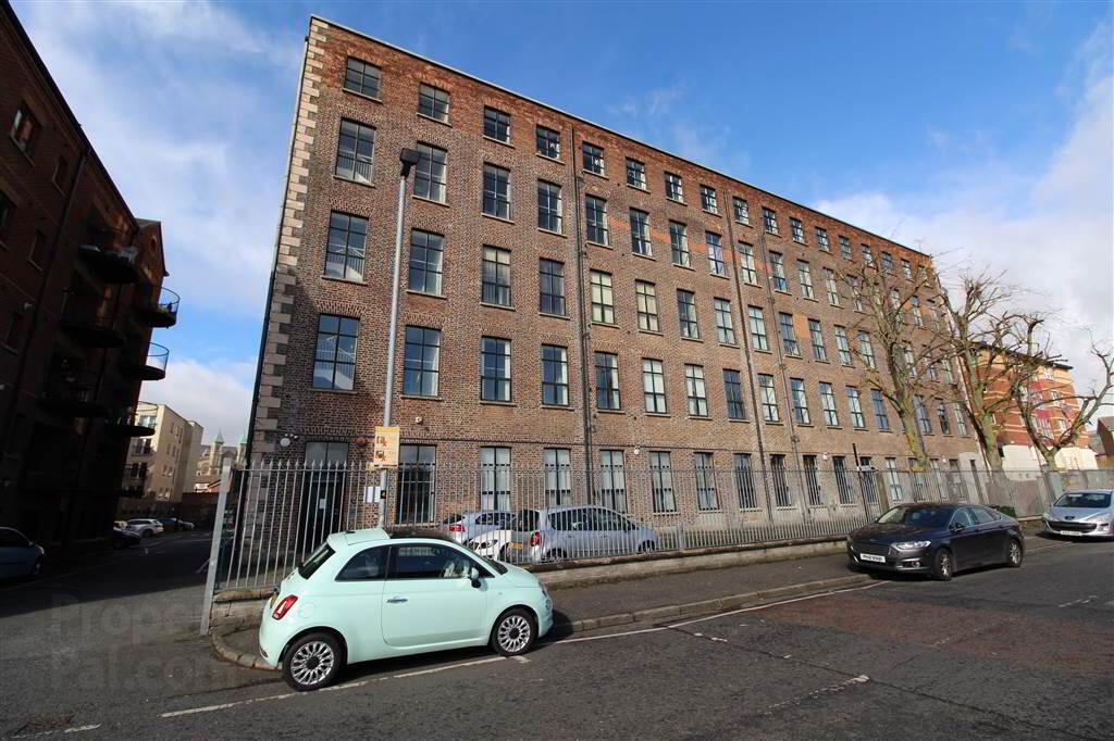 21 Linen Lofts 1 of 13
