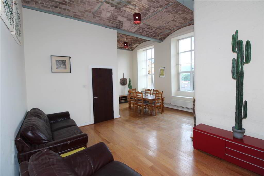 21 Linen Lofts 6 of 13