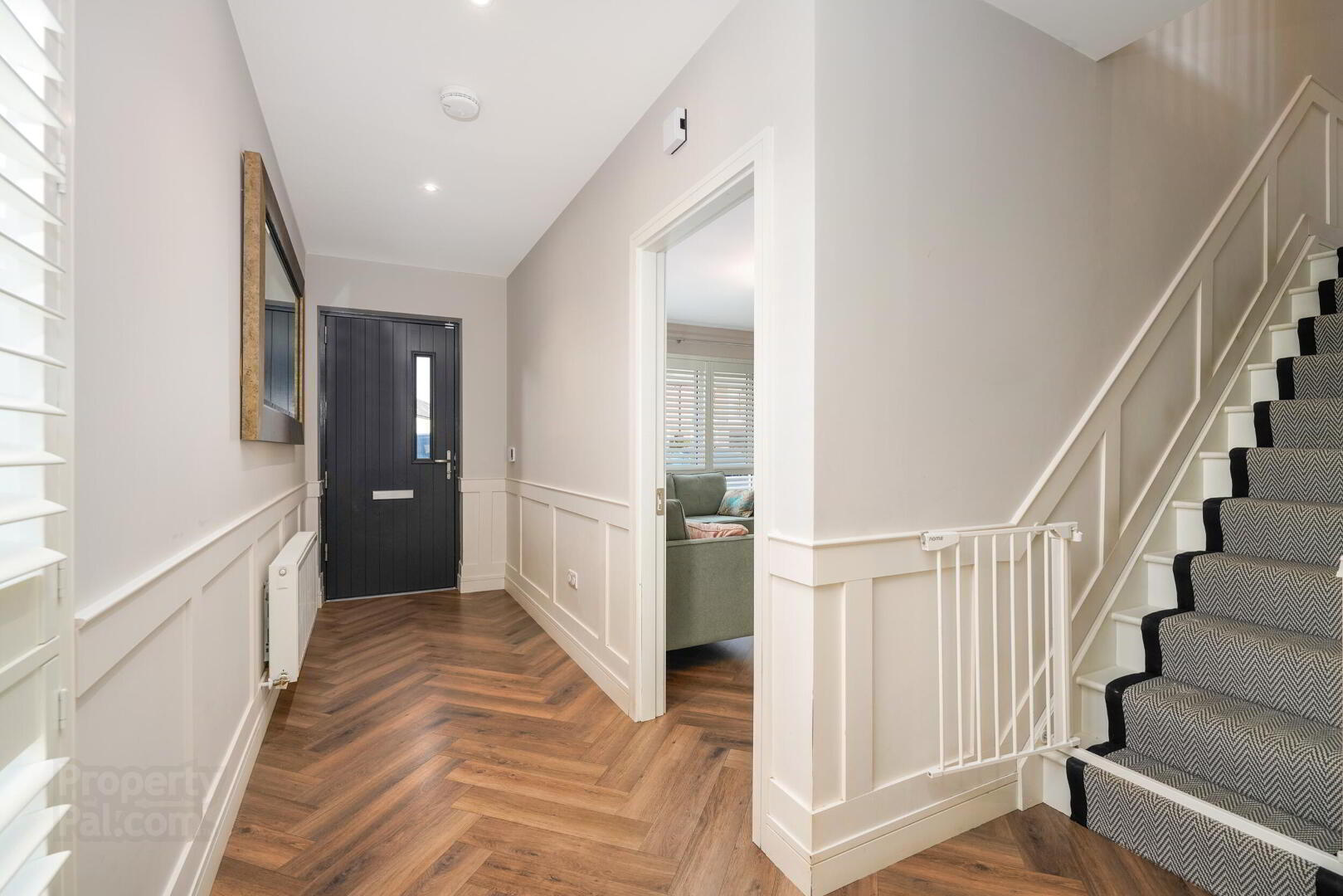 property description image