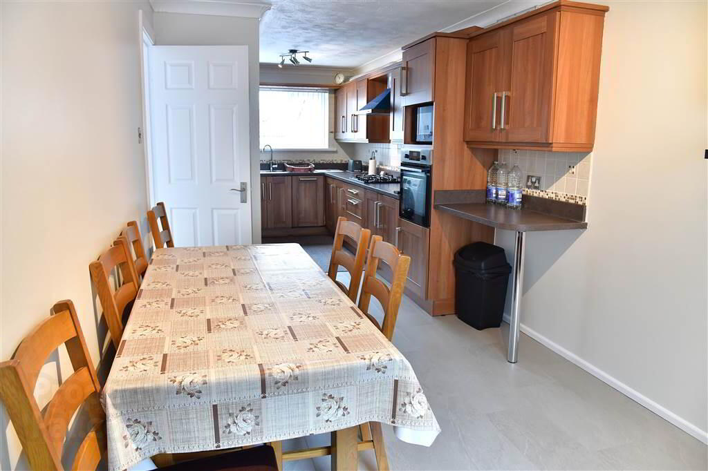 26 Larne Street 9 of 37
