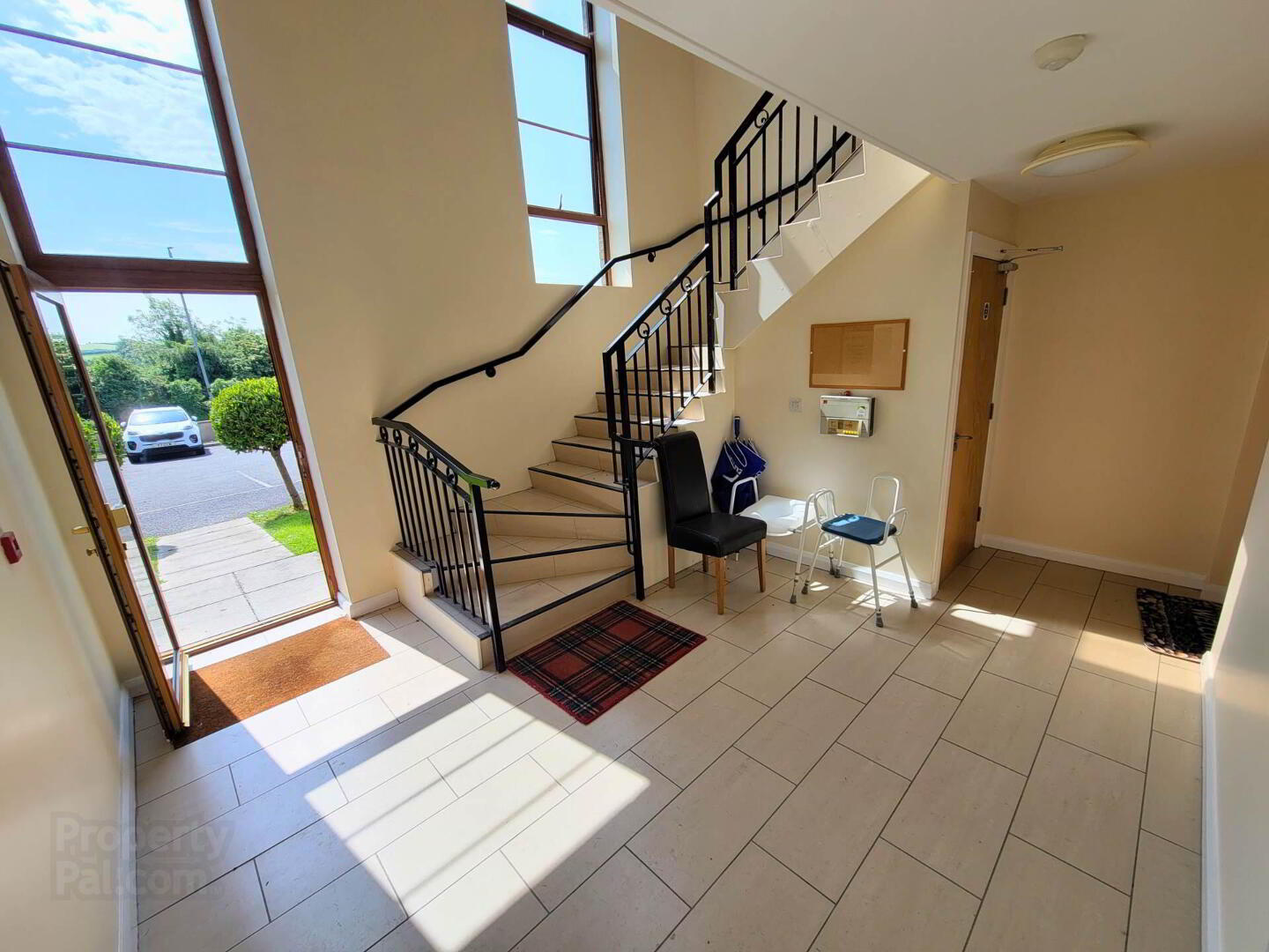 property description image